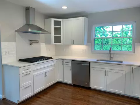 7626 Forest Rd, Cincinnati, OH 45255 photo 8