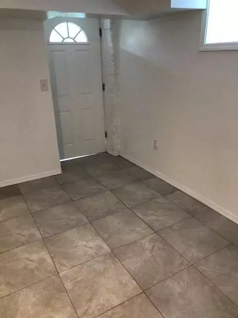 24 Ehrman Ave, Cincinnati, OH 45220 photo 40