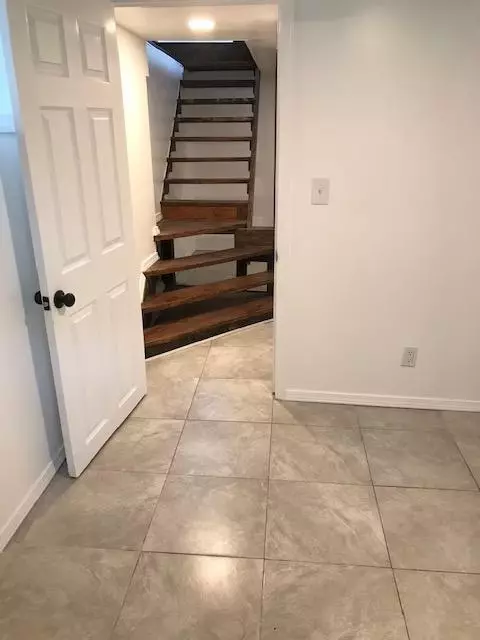24 Ehrman Ave, Cincinnati, OH 45220 photo 42