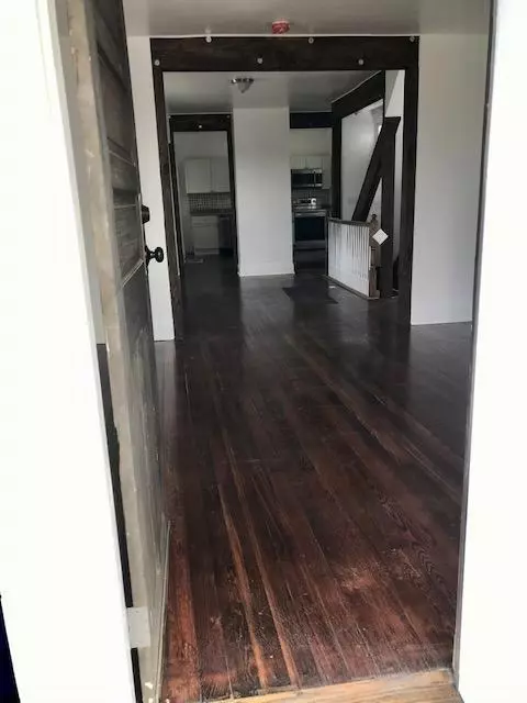 24 Ehrman Ave, Cincinnati, OH 45220 photo 8