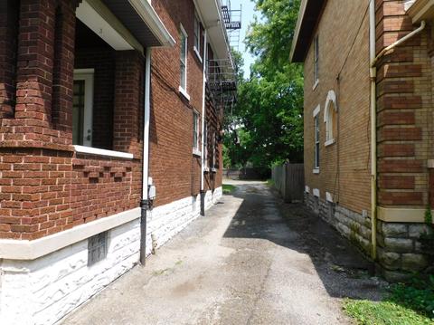 858 Academy Ave, Cincinnati, OH 45205 photo 5