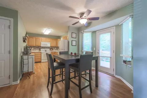 33 Grouse Dr, Amelia, OH 45102 photo 8
