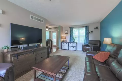 33 Grouse Dr, Amelia, OH 45102 photo 5