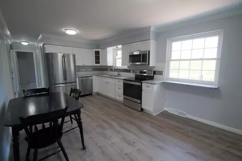 4058 Clearpoint Dr, Cincinnati, OH 45247 photo 4