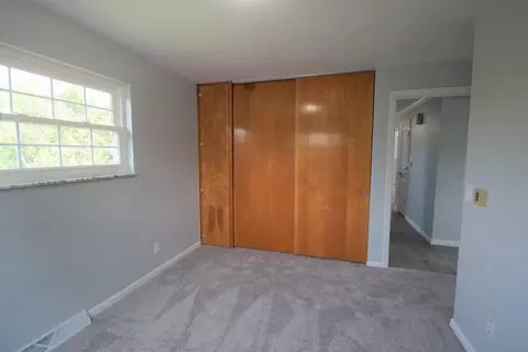 4058 Clearpoint Dr, Cincinnati, OH 45247 photo 13