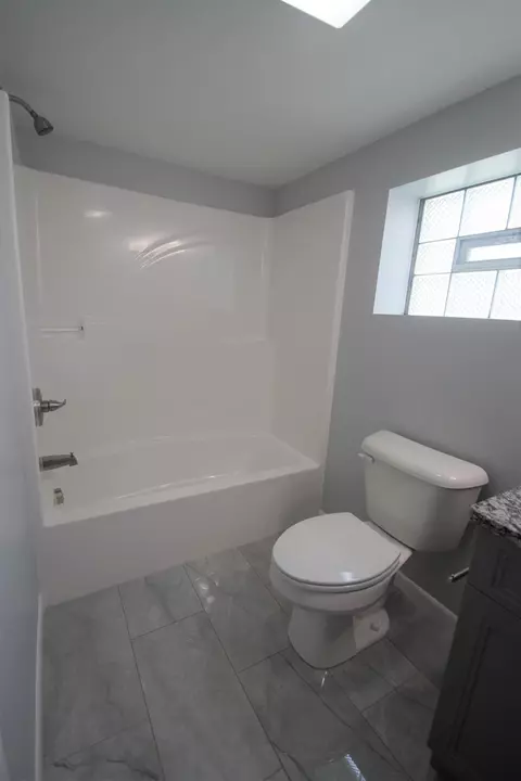 4058 Clearpoint Dr, Cincinnati, OH 45247 photo 18