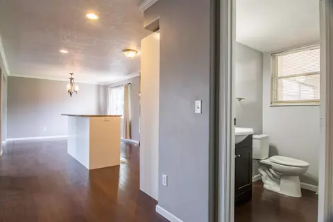 1027 Hearthstone Dr, Cincinnati, OH 45231 photo 19