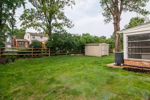 1027 Hearthstone Dr, Cincinnati, OH 45231 photo 42