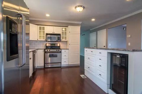 1027 Hearthstone Dr, Cincinnati, OH 45231 photo 14