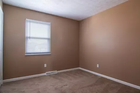 1027 Hearthstone Dr, Cincinnati, OH 45231 photo 28