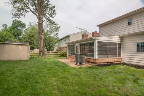 1027 Hearthstone Dr, Cincinnati, OH 45231 photo 41