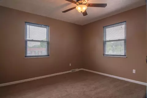 1027 Hearthstone Dr, Cincinnati, OH 45231 photo 31