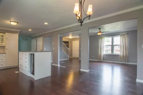 1027 Hearthstone Dr, Cincinnati, OH 45231 photo 15