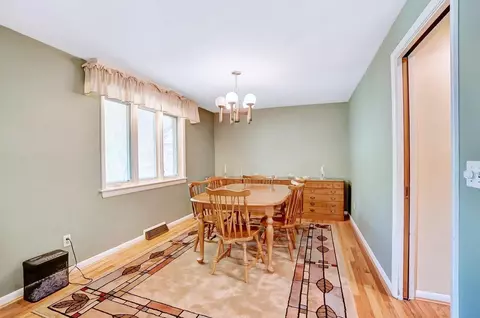 8730 Cavalier Dr, Cincinnati, OH 45231 photo 7