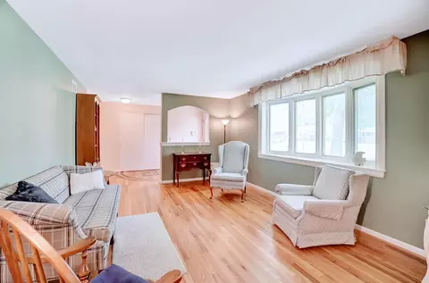 8730 Cavalier Dr, Cincinnati, OH 45231 photo 6