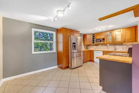 4221 Highlander Ct, Cincinnati, OH 45245 photo 7