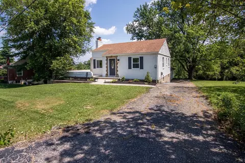 3848 Tower Rd, Cincinnati, OH 45248 photo 6