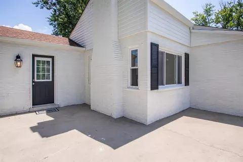 3848 Tower Rd, Cincinnati, OH 45248 photo 4