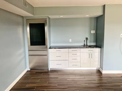 897 Riverview Pl, Cincinnati, OH 45202 photo 13