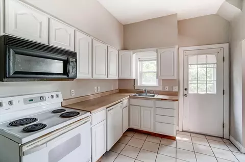 3232 Wold Ave, Cincinnati, OH 45207 photo 11