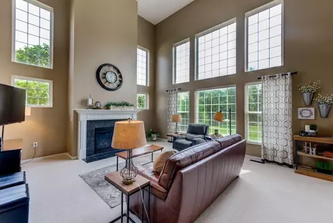650 Hyacinth Rd, Cincinnati, OH 45245 photo 9