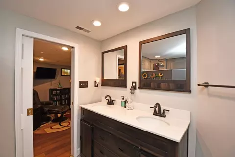 3045 Werk Rd, Cincinnati, OH 45211 photo 31