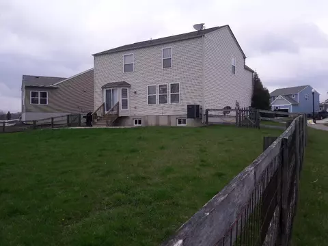 3020 Yellowtail Ter, Morrow, OH 45152 photo 2
