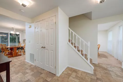 7904 Saddleback Pl, Maineville, OH 45039 photo 4