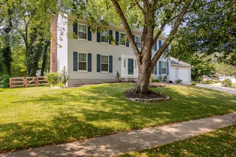7904 Saddleback Pl, Maineville, OH 45039 photo 1
