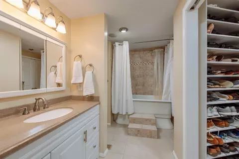 7904 Saddleback Pl, Maineville, OH 45039 photo 14