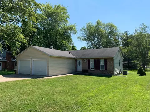 4822 Beechwood Rd, Cincinnati, OH 45244 photo 1