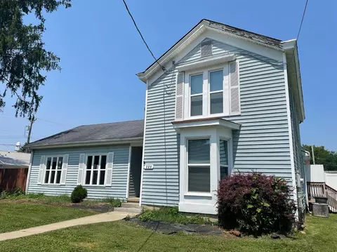 226 Spring St, Batavia, OH 45103 photo 1