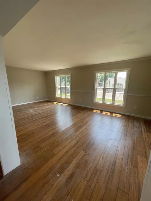 226 Spring St, Batavia, OH 45103 photo 11
