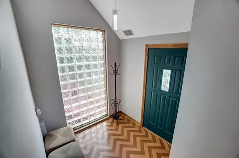 3640 Canyon Dr, Cincinnati, OH 45217 photo 2