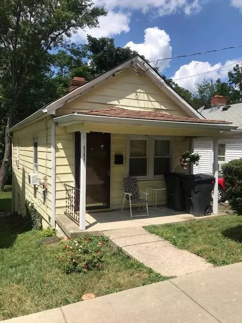 6251 Betts Ave, Cincinnati, OH 45224 photo 1