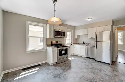 6847 Hurd Ave, Cincinnati, OH 45227 photo 5