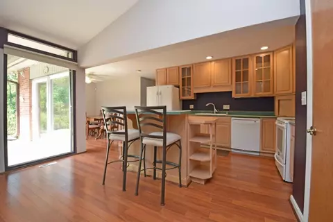 11169 Embassy Dr, Forest Park, OH 45240 photo 9