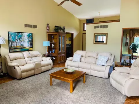 10433 Mill Rd, Cincinnati, OH 45240 photo 9