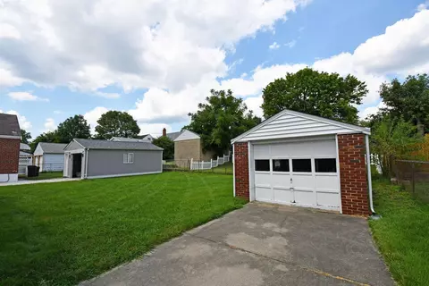1722 Marilyn Ln, Cincinnati, OH 45231 photo 24