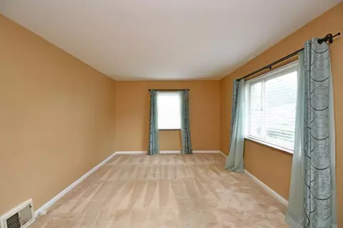 1722 Marilyn Ln, Cincinnati, OH 45231 photo 4