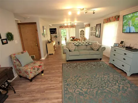 498 Fleming Rd, Cincinnati, OH 45231 photo 5