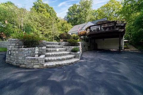 3779 Cooper Rd, Blue Ash, OH 45241 photo 4