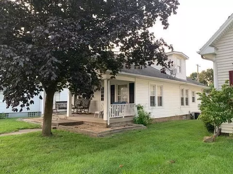 782 Brough Ave, Hamilton, OH 45015 photo 2