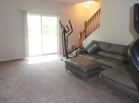 926 Misty Stream Dr, Cincinnati, OH 45231 photo 9