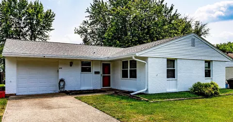 959 Harkin Dr, Forest Park, OH 45240 photo 3