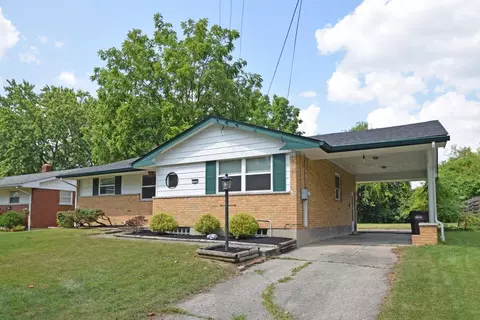 712 Converse Dr, Forest Park, OH 45240 photo 2