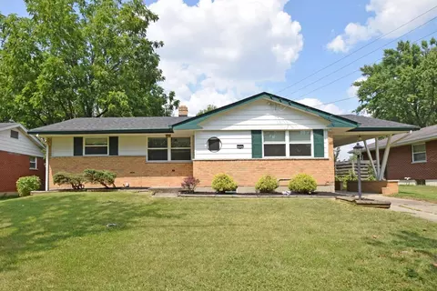 712 Converse Dr, Forest Park, OH 45240 photo 1