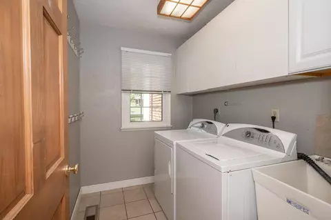 7562 Trailwind Dr, Montgomery, OH 45242 photo 27