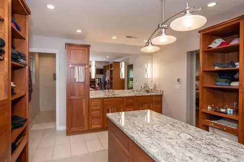 7562 Trailwind Dr, Montgomery, OH 45242 photo 38