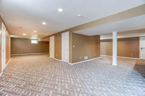4530 Hampton Pointe Dr, Cincinnati, OH 45248 photo 41